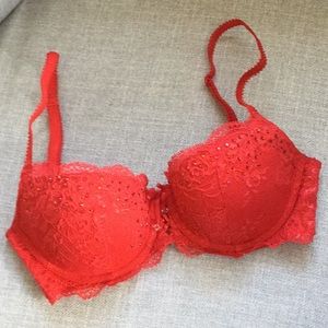 Victoria's Secret Red Lace Red Crystal Push Up Bra